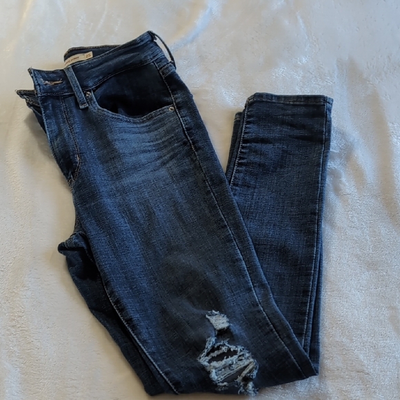 Women's Blue Distressed Jeans - Picture 4 of 4